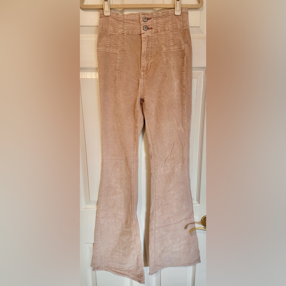Free People High Rise Corduroy Flare Pants – Beige / Sand – Size 25 - Picture 2 of 7